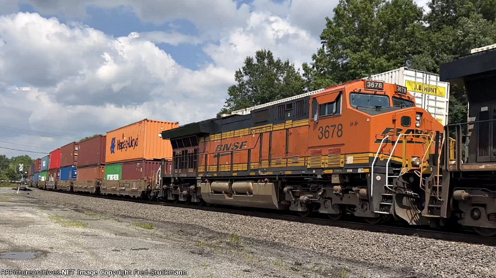 BNSF 3678